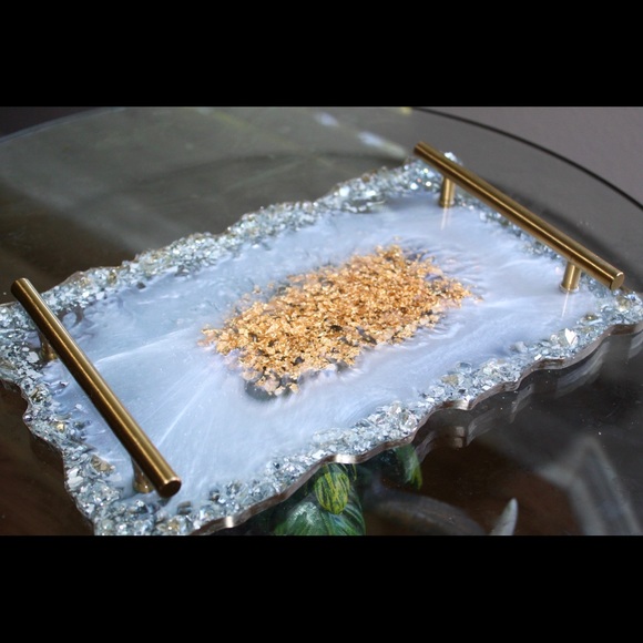 Handmade White Resin Tray With Handles Gold Flakes And Glass - Picture 3 of 8